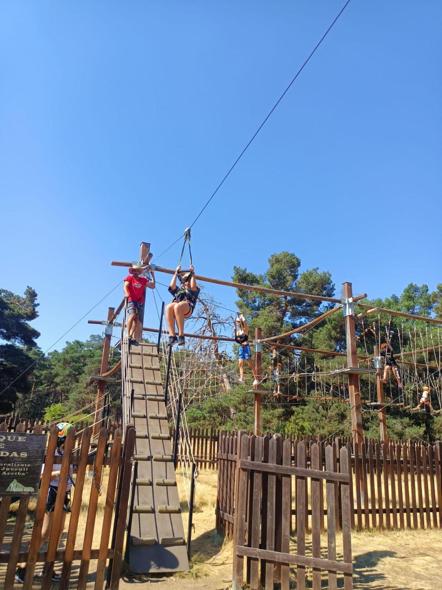 De - Aventurarte Campingplatz Condemios de Arriba